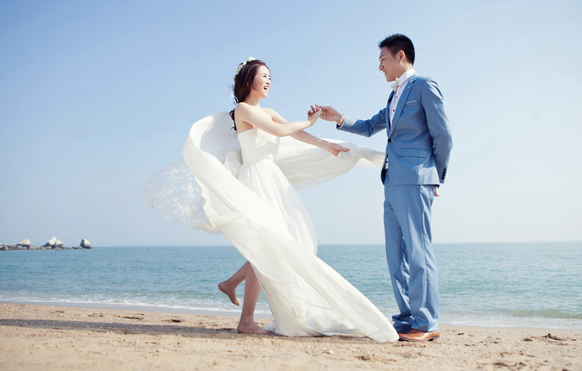 在青岛进行婚纱摄影类小程序开发有什么优势？